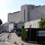 Valme condena la agresión de un paciente a cuatro trabajadores del Hospital