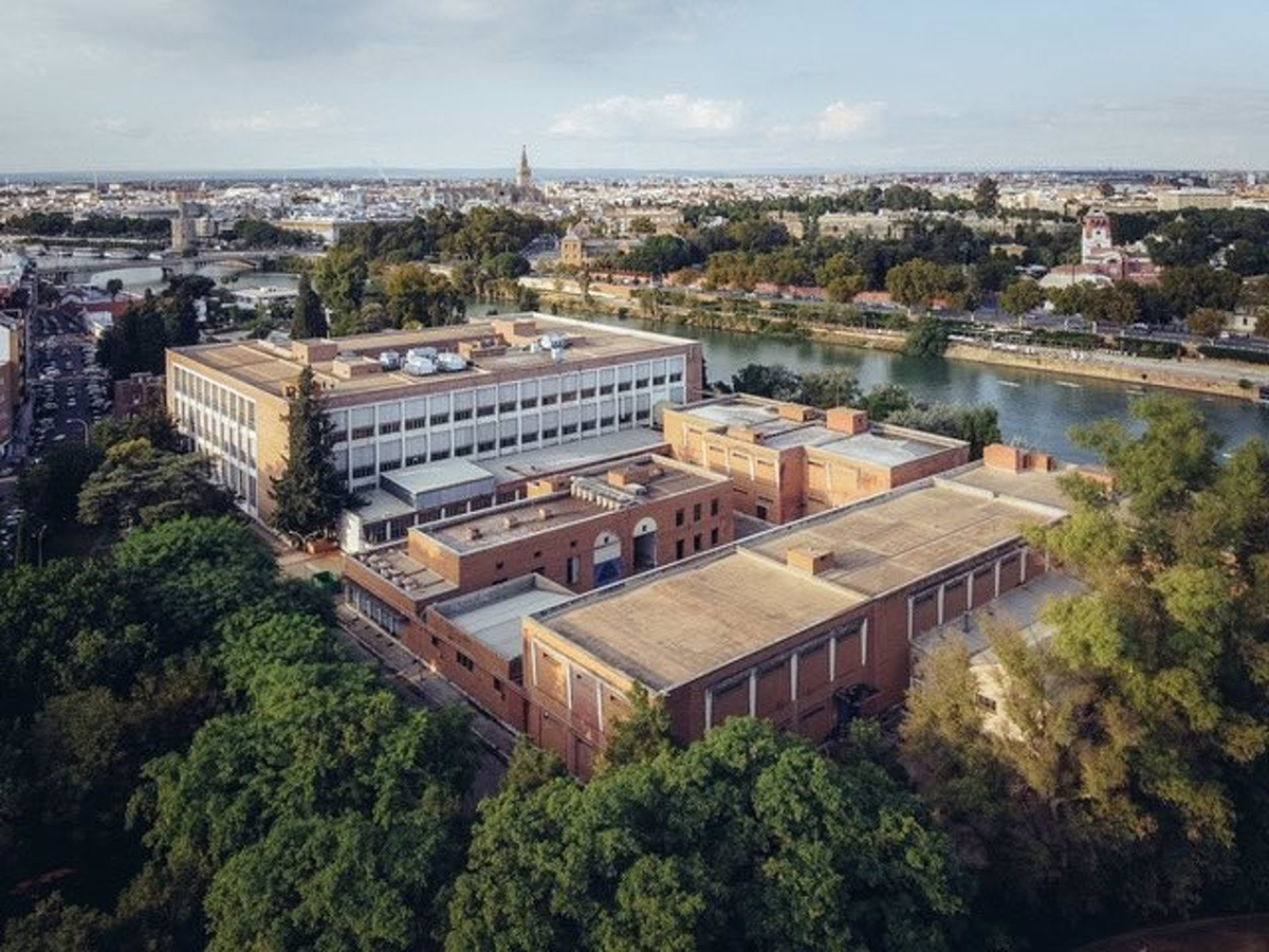 Sevilla podrá dar nuevo uso a la parcela de la antigua fábrica de tabaco en Los Remedios