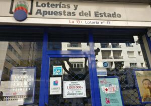 El primer premio de la Lotería Nacional deja 300.000 euros en Almería, Córdoba y Torrox