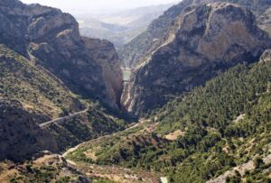 Málaga creará una nueva ruta para senderistas, el Camino Geológico Malacitano