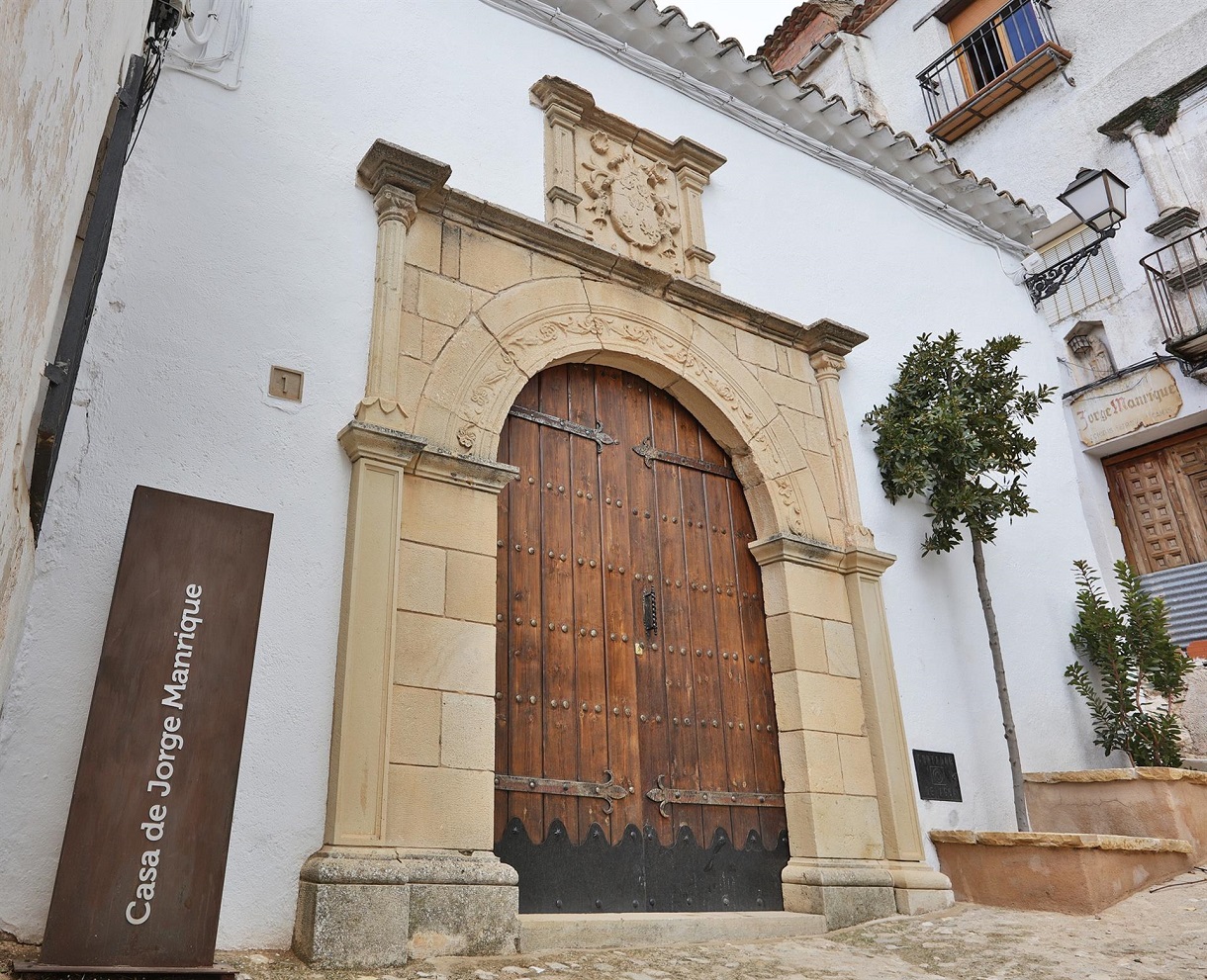 Ni imaginas qué poeta vivía en esta casa convertida ahora en un hotel rural