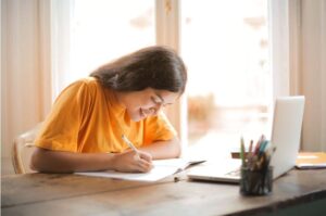 La mejor manera de prepararse para el examen de selectividad es a través de un curso intensivo