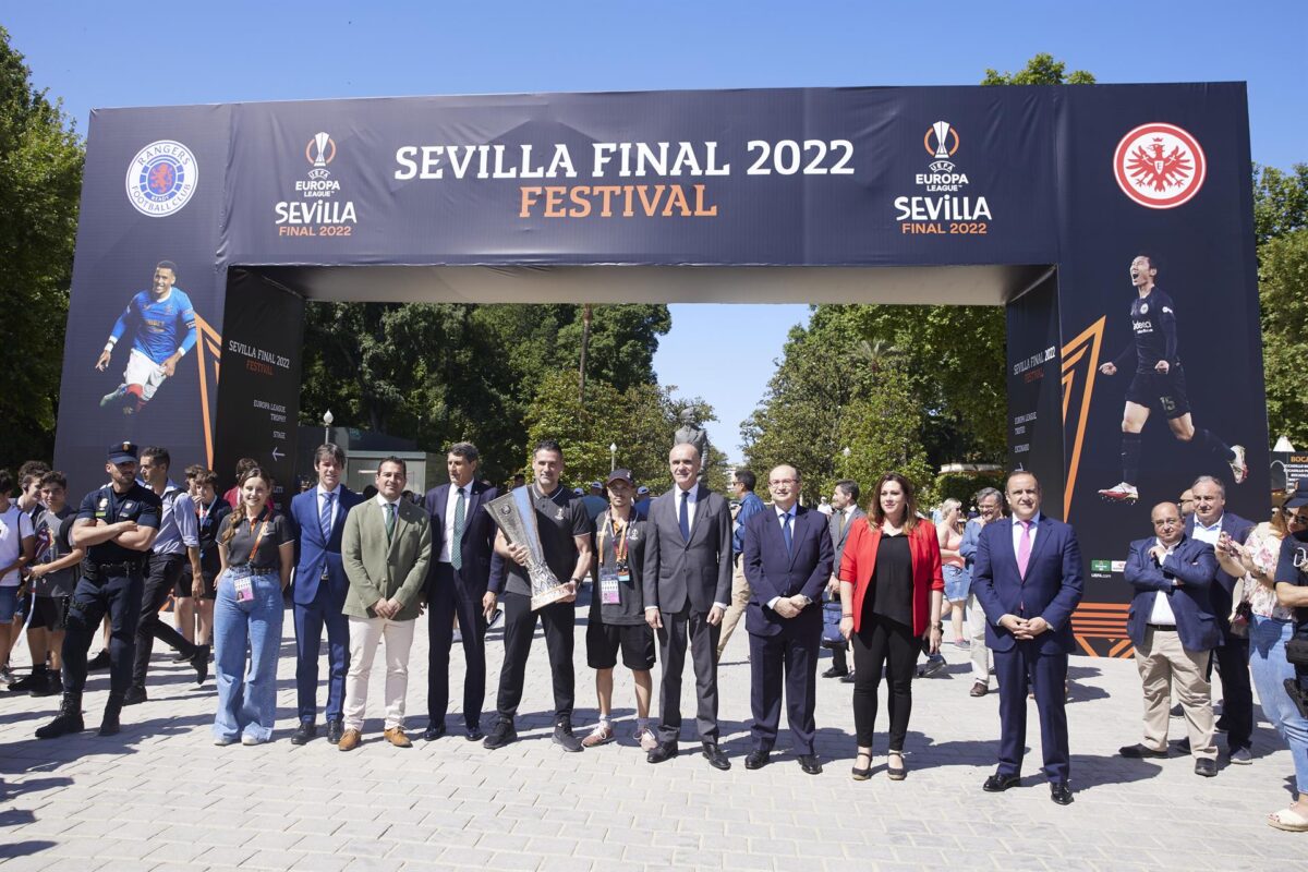 Sevilla se prepara para acoger la final de la Europa League