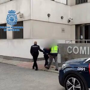 Detenido por atracar un salón recreativo a punta de pistola en Coria