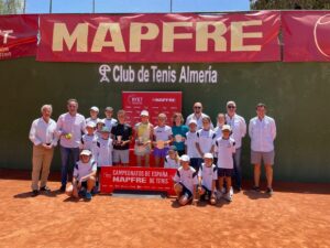 Paola Piñera e Izán Bañares ganan el Campeonato de España Mapfre Alevín