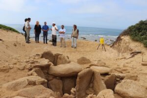 Hallan una segunda necrópolis megalítica de 4.000 años en el Cabo de Trafalgar